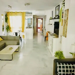 apartamento-malagueta-campos-eliseos-malaga.es-andalucia.com/